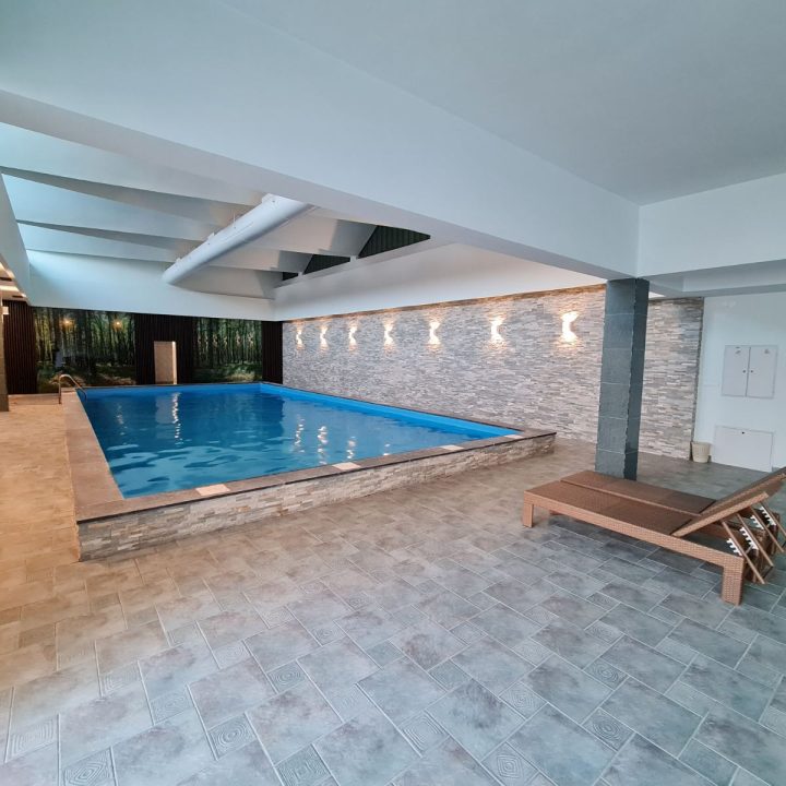 IMG-452cc4d316643331b4be338163c3572a-V